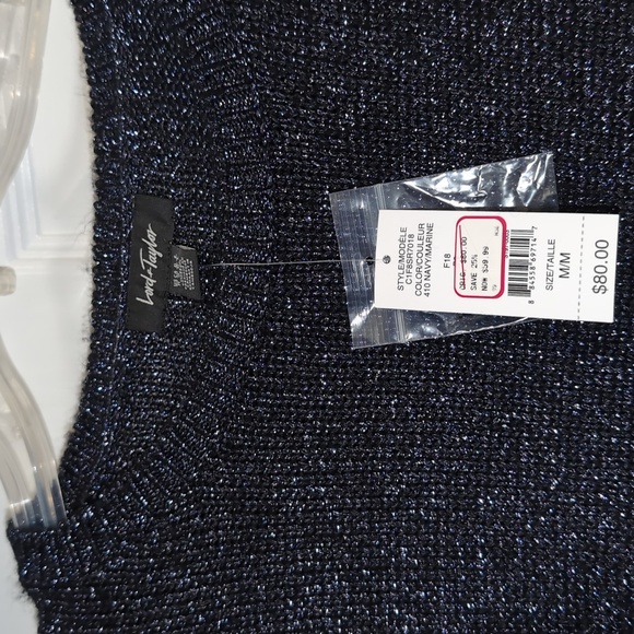 Women's Crew Neck Sparkle Sweater - Picture 4 of 5